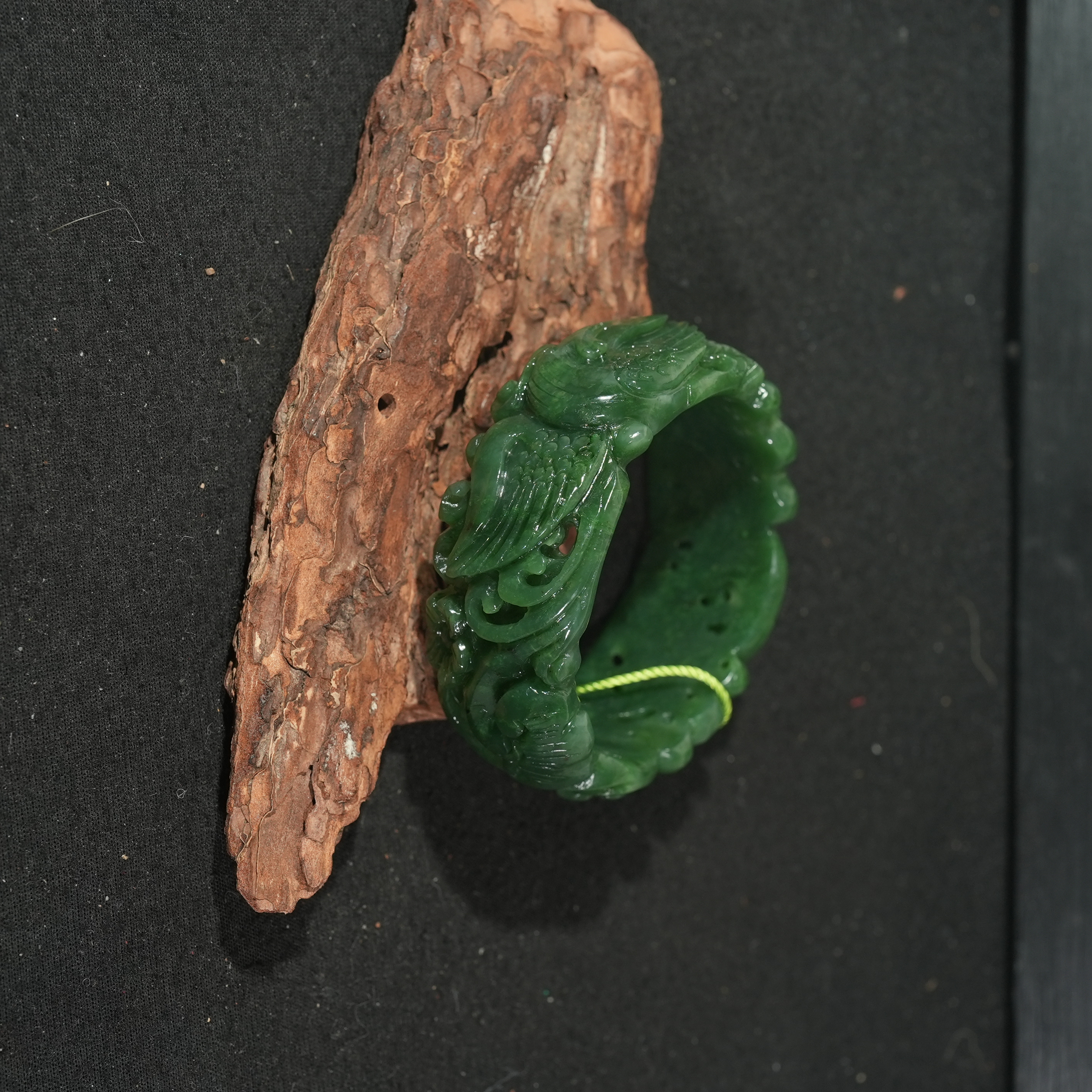 12.5香港王老板-和田玉手镯6c301