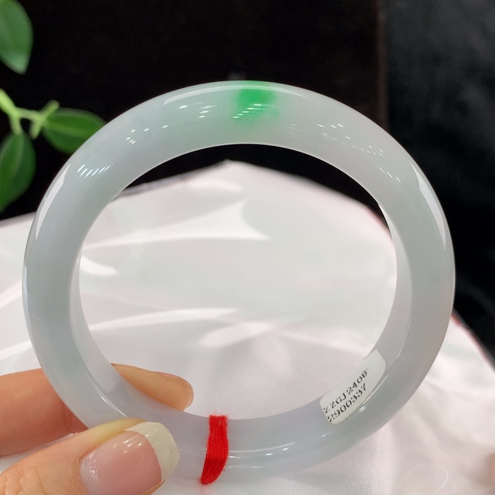 翡翠手镯未镶嵌111-0337