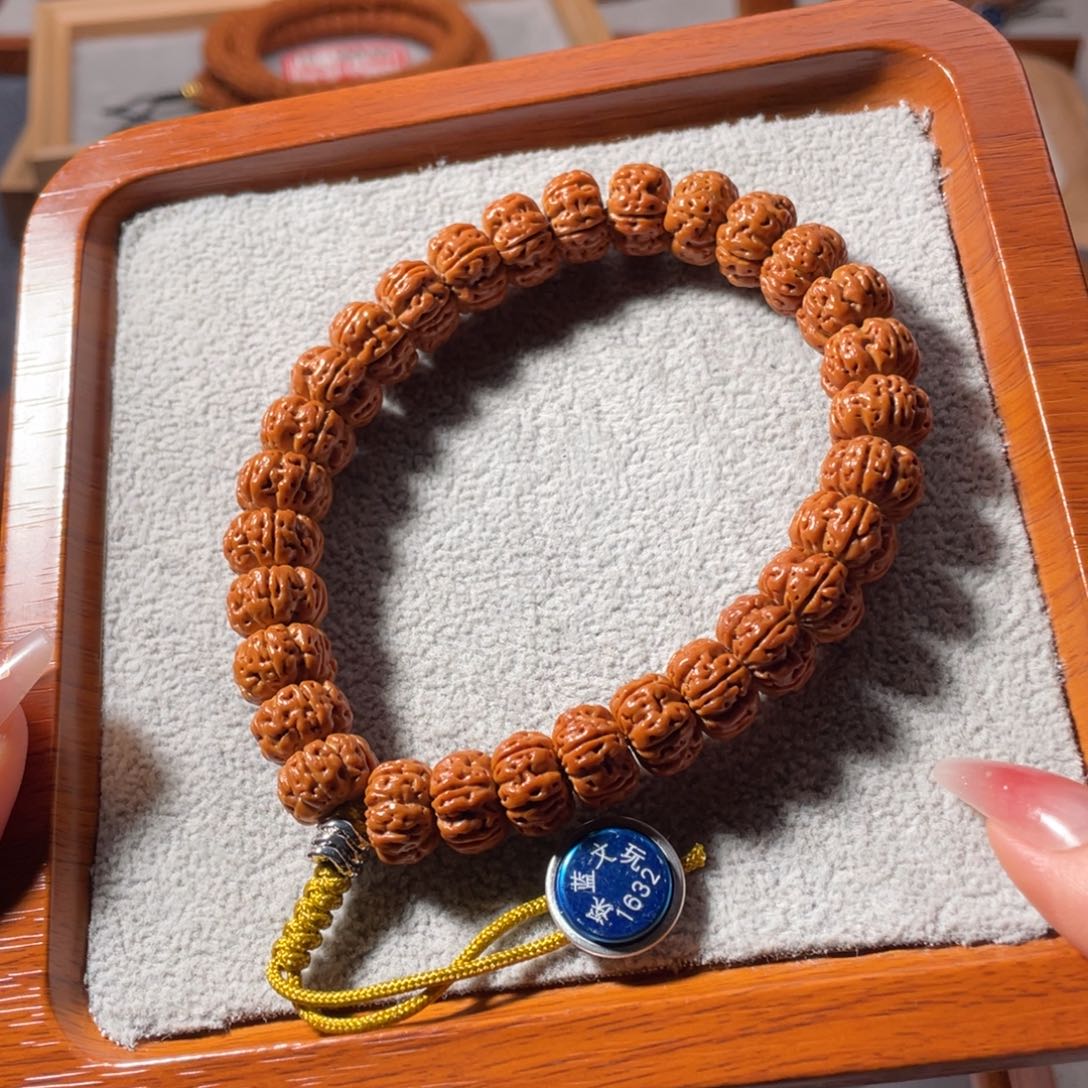 金刚菩提吊坠刘*迪精品泰森12