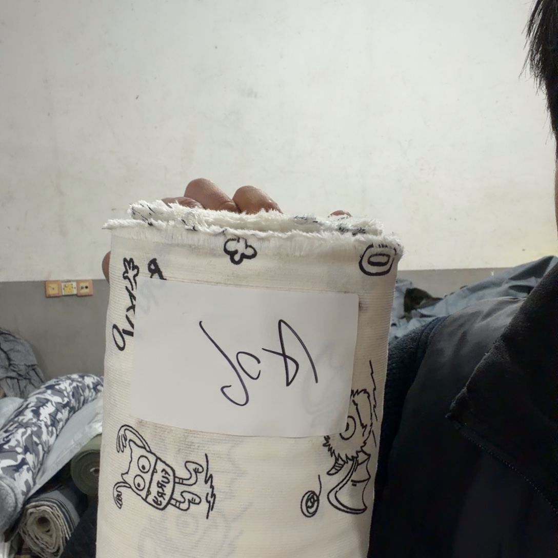 三米一份灯芯绒A06。