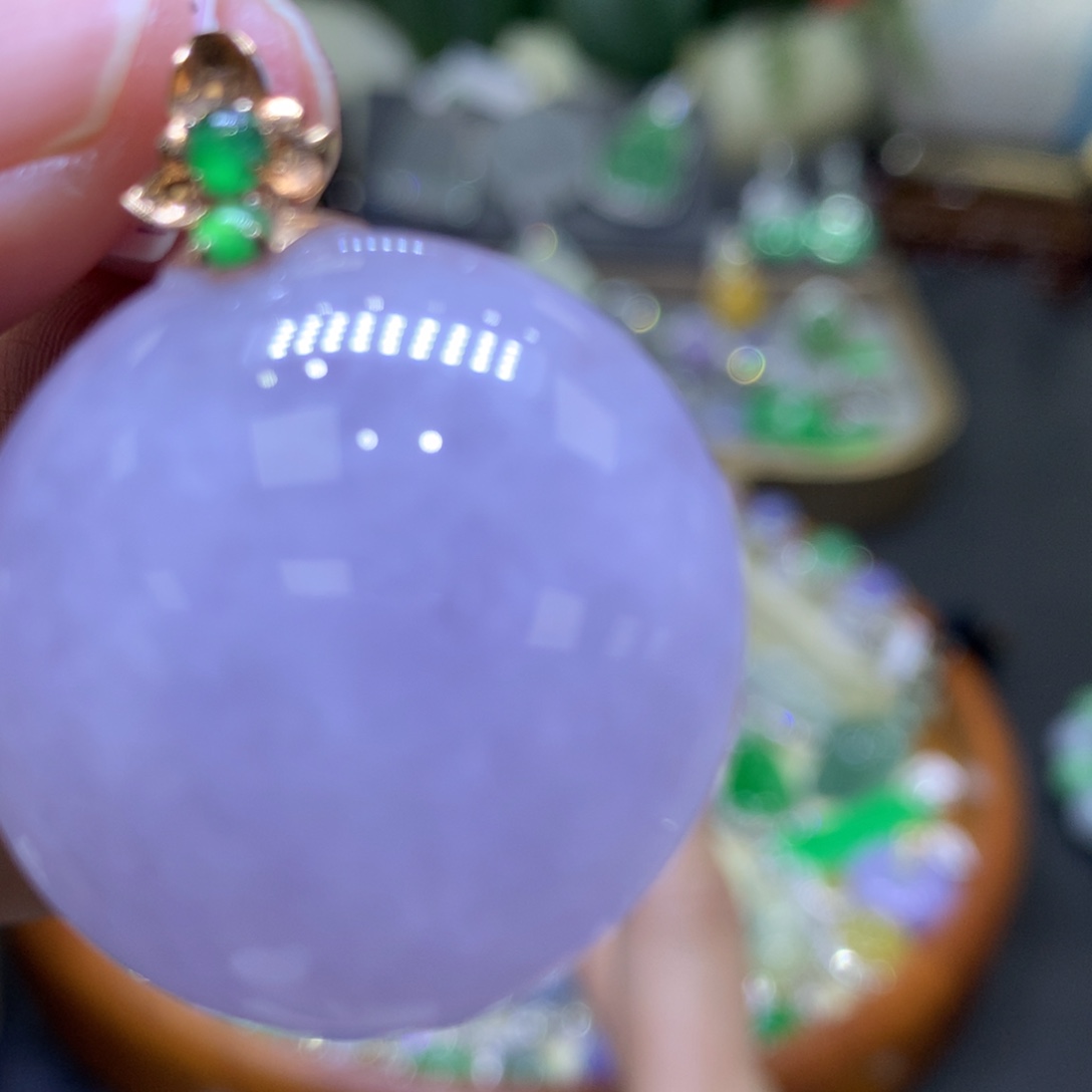 翡翠颈饰18K金镶嵌翡翠吊坠项链