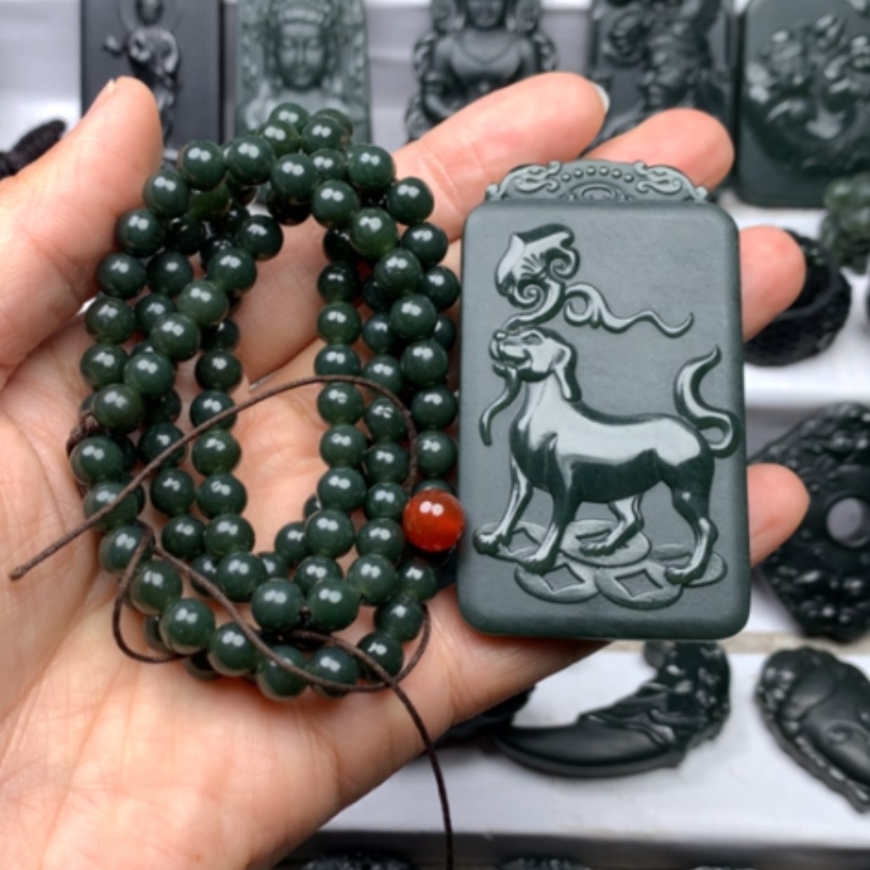 【闪购商品】和田玉颈饰未镶嵌七****）双面雕刻