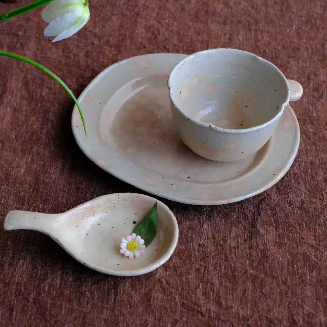 小喜宅 （全微瑕）麋鹿方圆盘+麋鹿勺碟+麋鹿小鱼碗