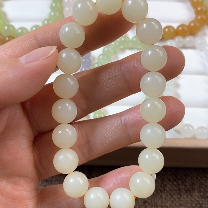 手串未镶嵌和田玉