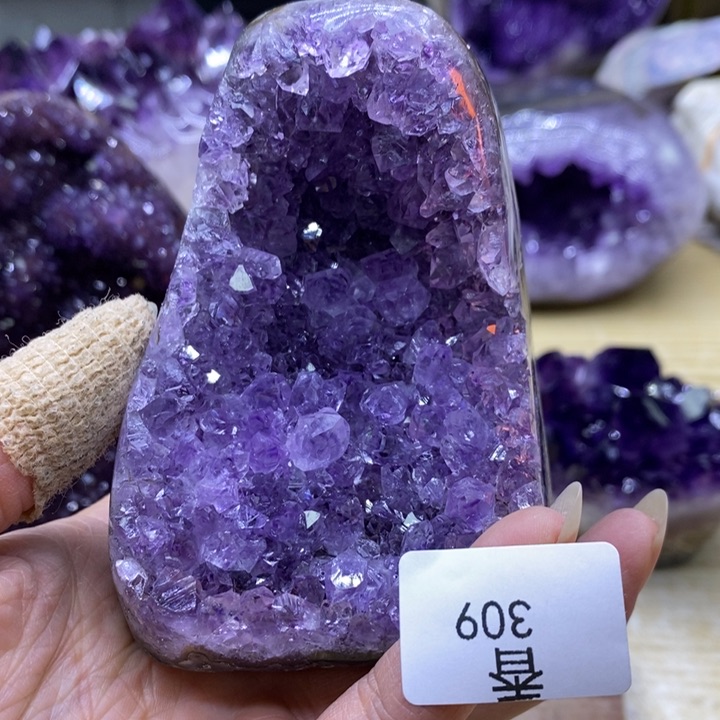 水晶大型摆件（非配饰）未镶嵌