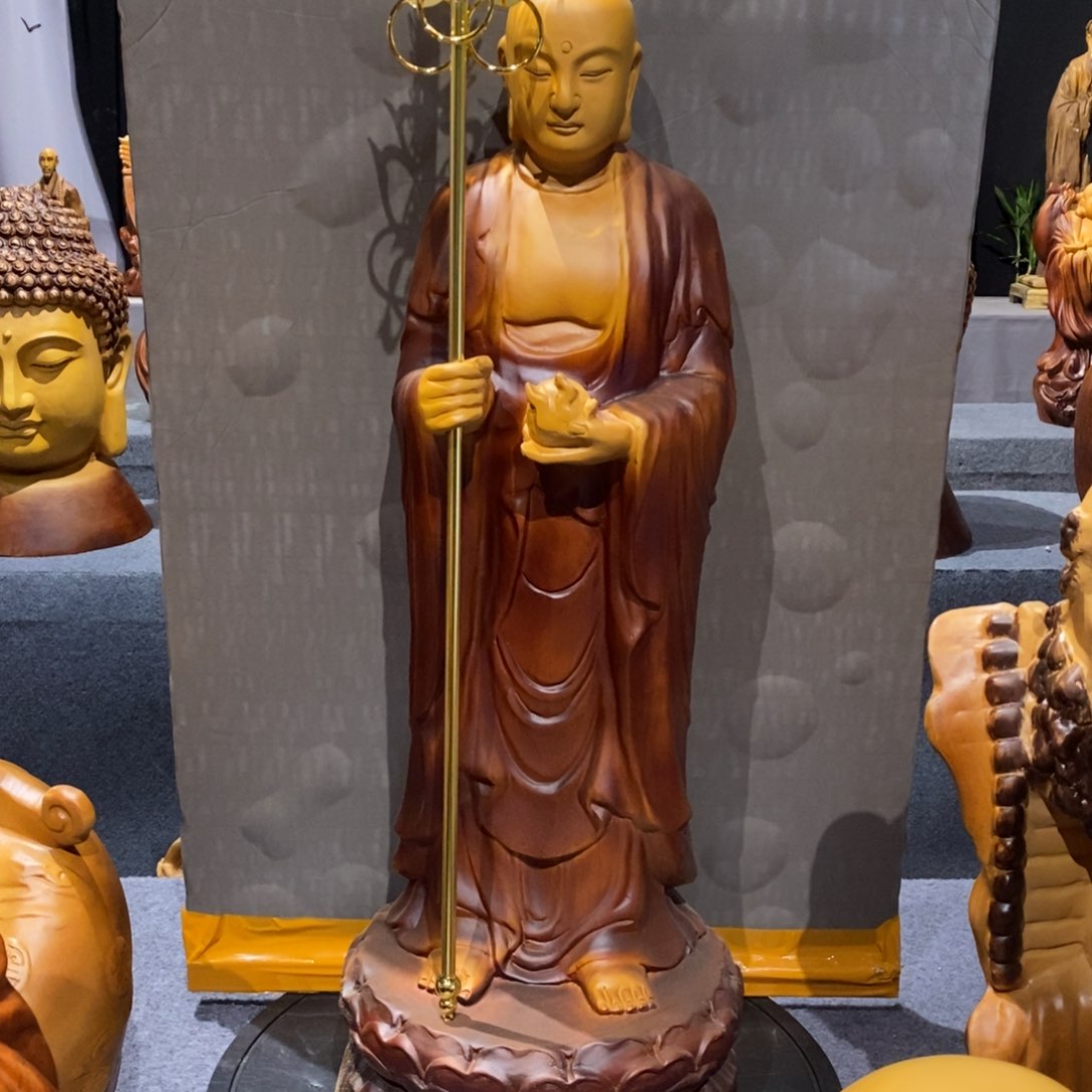 香樟木搀**老木制工艺品