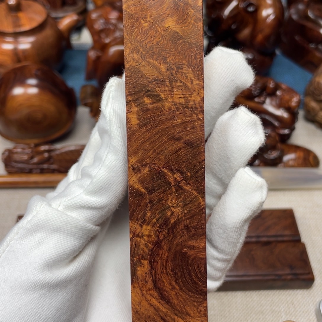 往***風黄花梨/降香黄檀手把件