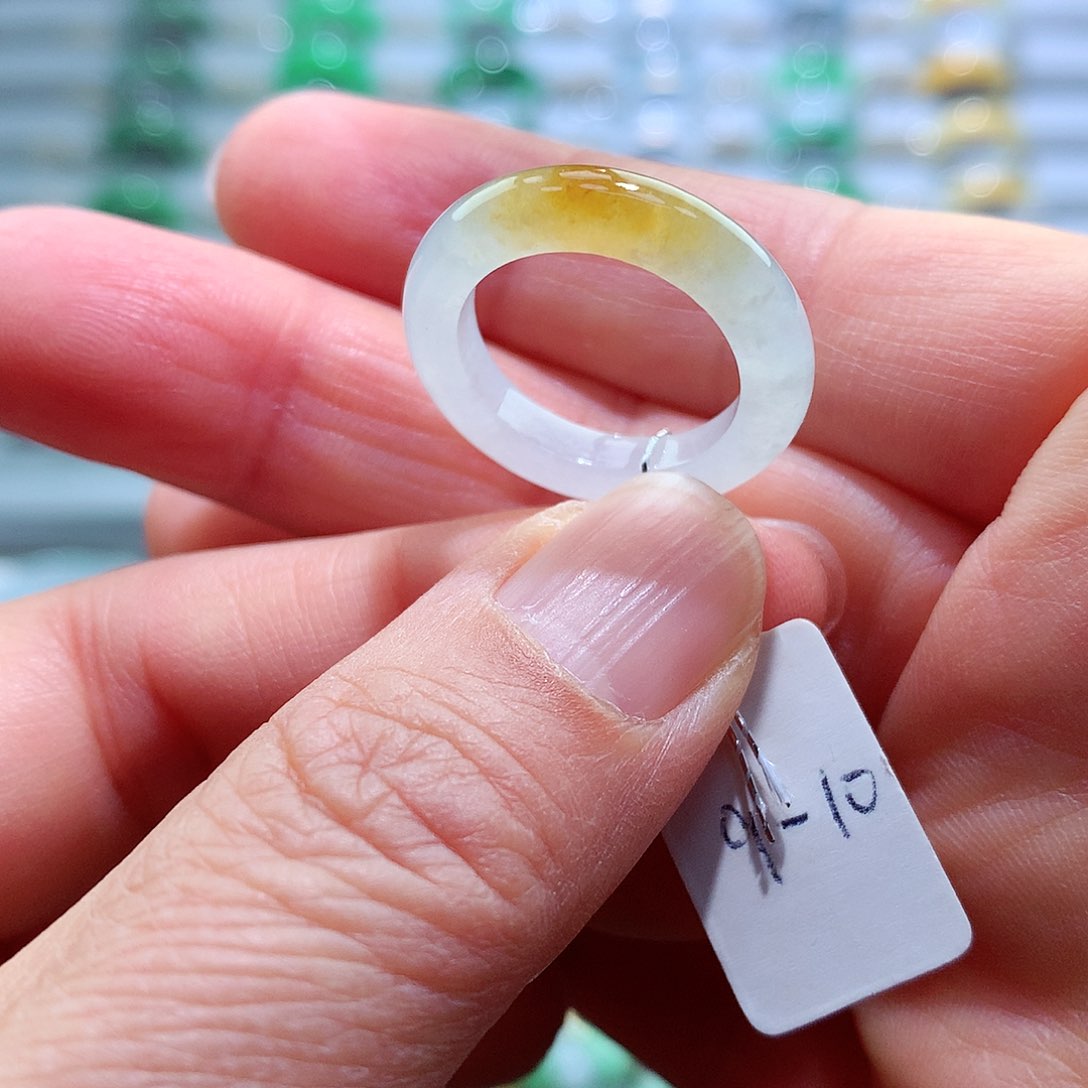 翡翠未镶嵌戒指9-10号