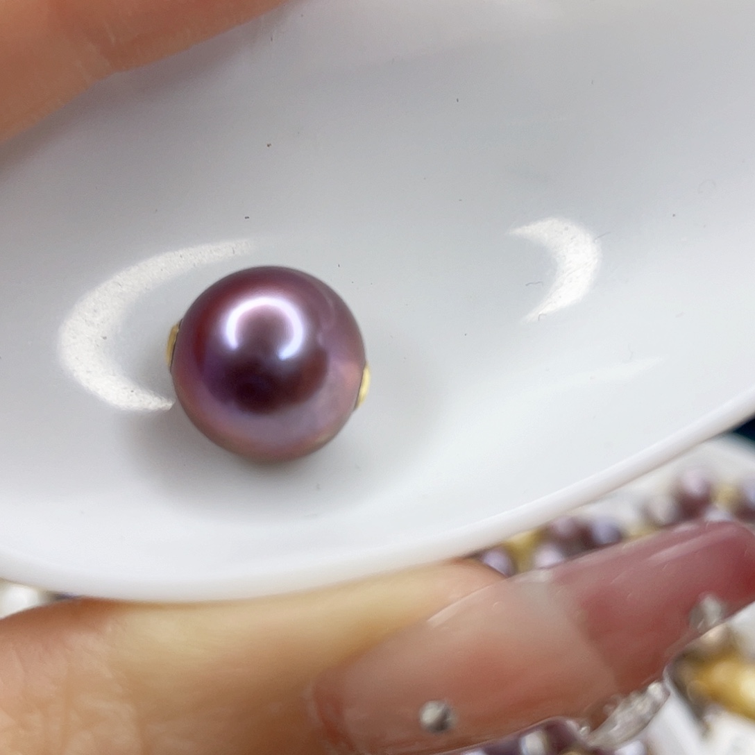 淡水珍珠18K金镶嵌吊坠(赠链)