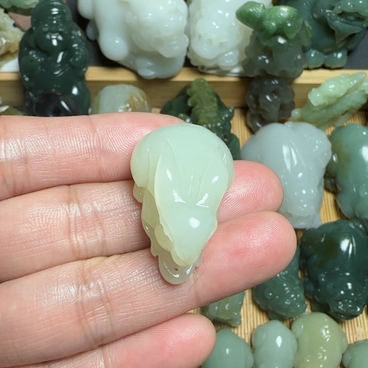 和田玉挂件未镶嵌