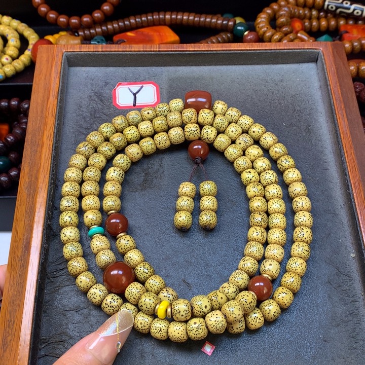 星月菩提吊坠菩提