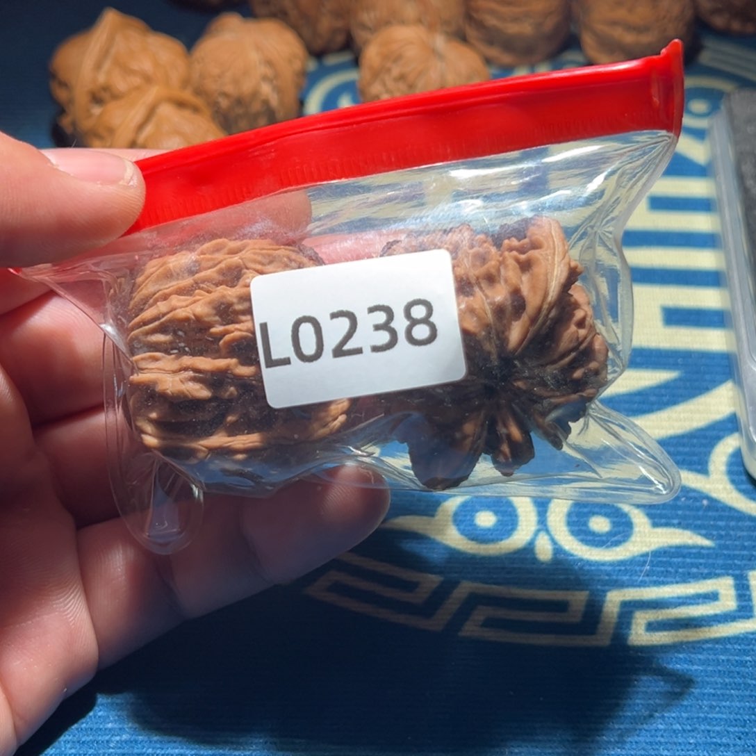 文玩核桃吊坠楼子