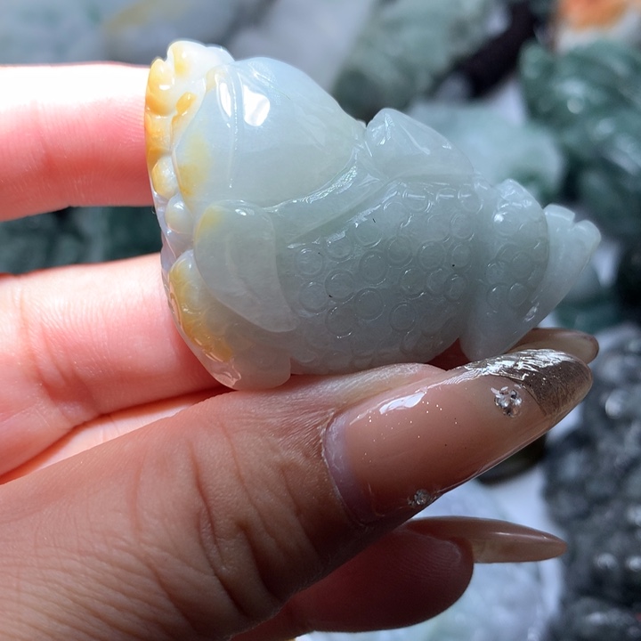 翡翠未镶嵌颈饰保真天然A货翡翠