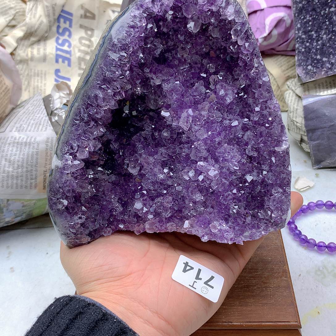 紫晶大型摆件（非配饰）未镶嵌
