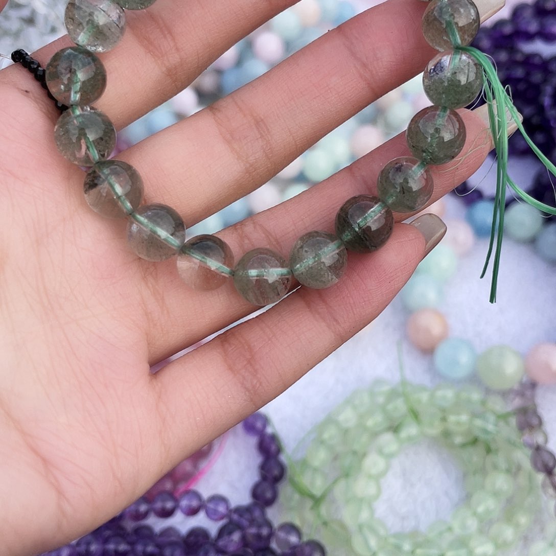 绿水晶耳饰未镶嵌