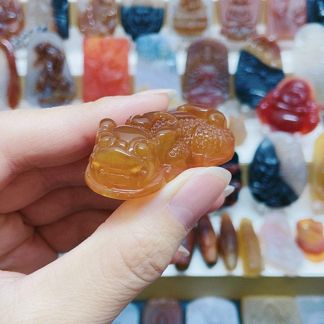 玛瑙/玉髓颈饰未镶嵌