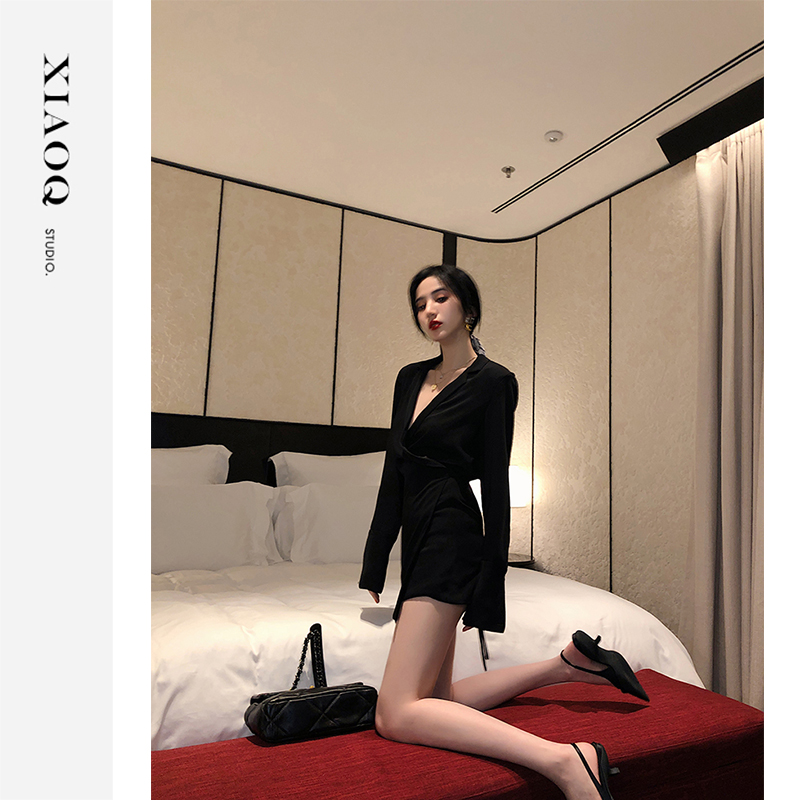 小Q家1258【迷人反派｜性感撩人小众高定设计感深V西装晚会礼服裙T
