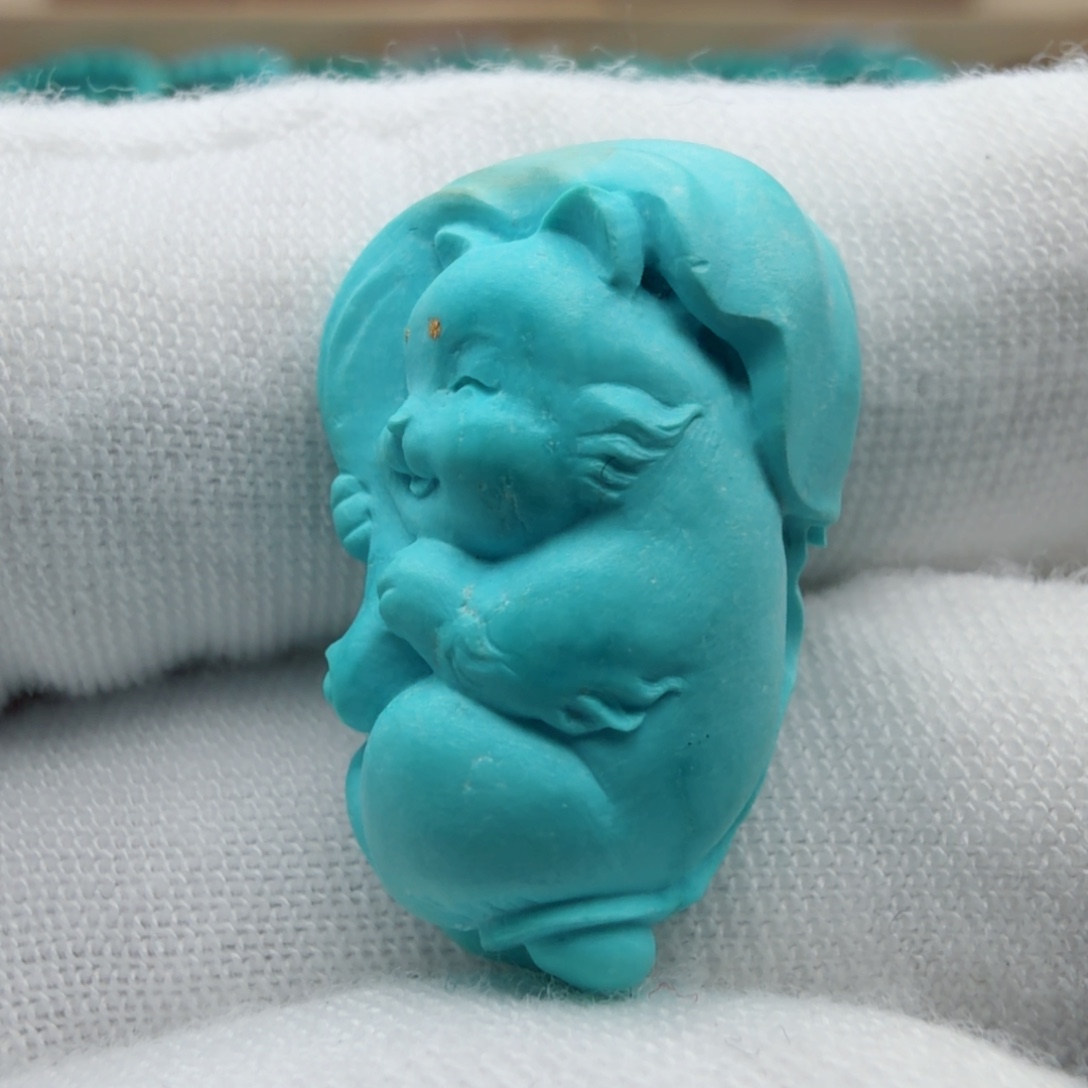 绿松石未镶嵌珠宝奇石