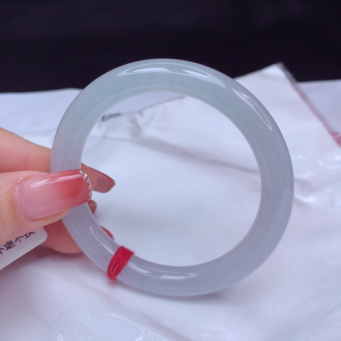 翡翠手镯未镶嵌手镯52