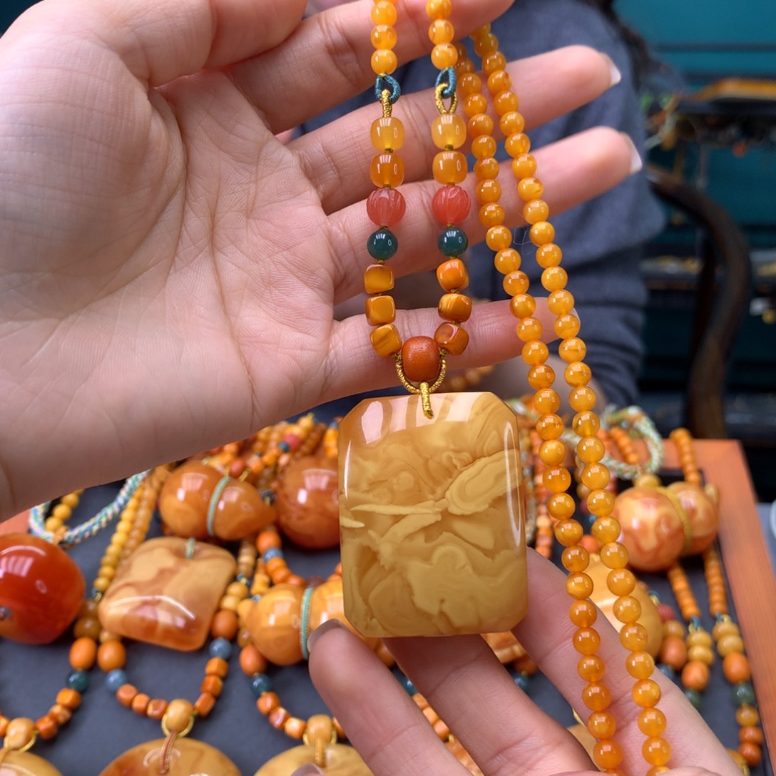 蜜蜡未镶嵌颈饰天然