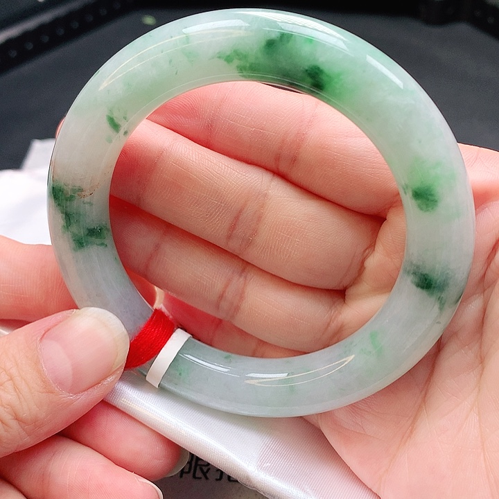 翡翠手镯未镶嵌圆条57