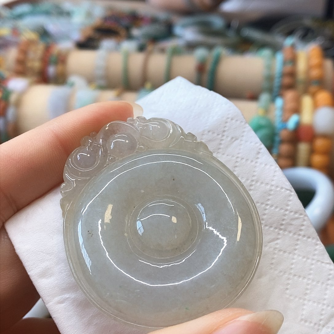 翡翠颈饰未镶嵌翡翠挂件