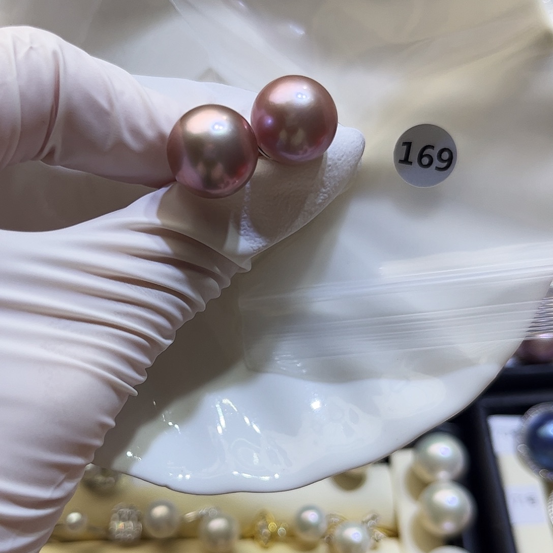 银S925镶嵌淡水珍珠耳饰