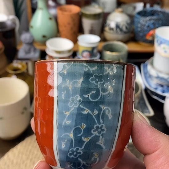    中古物品默认微瑕，谨慎参拍，满18包邮！