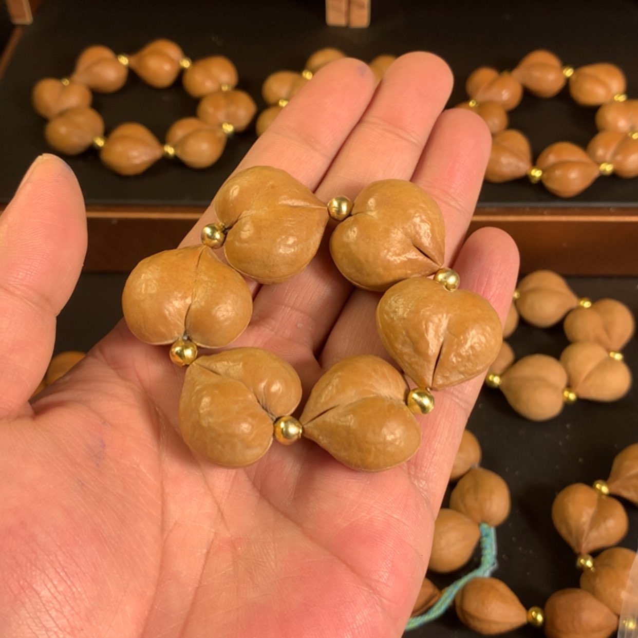 【闪购商品】吊坠桃核❥****年