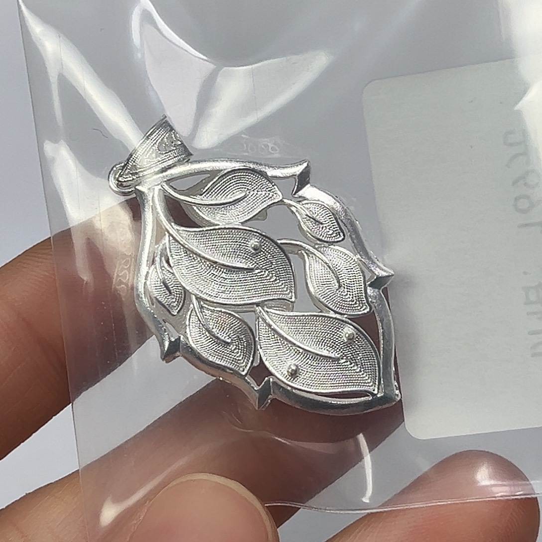 足银足银手工花丝吊坠