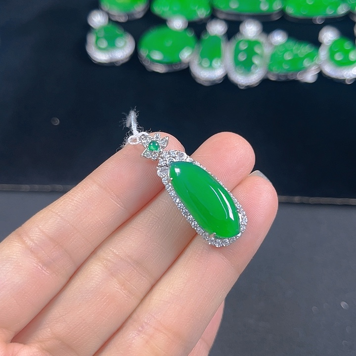 翡翠银S925镶嵌吊坠(不含链)