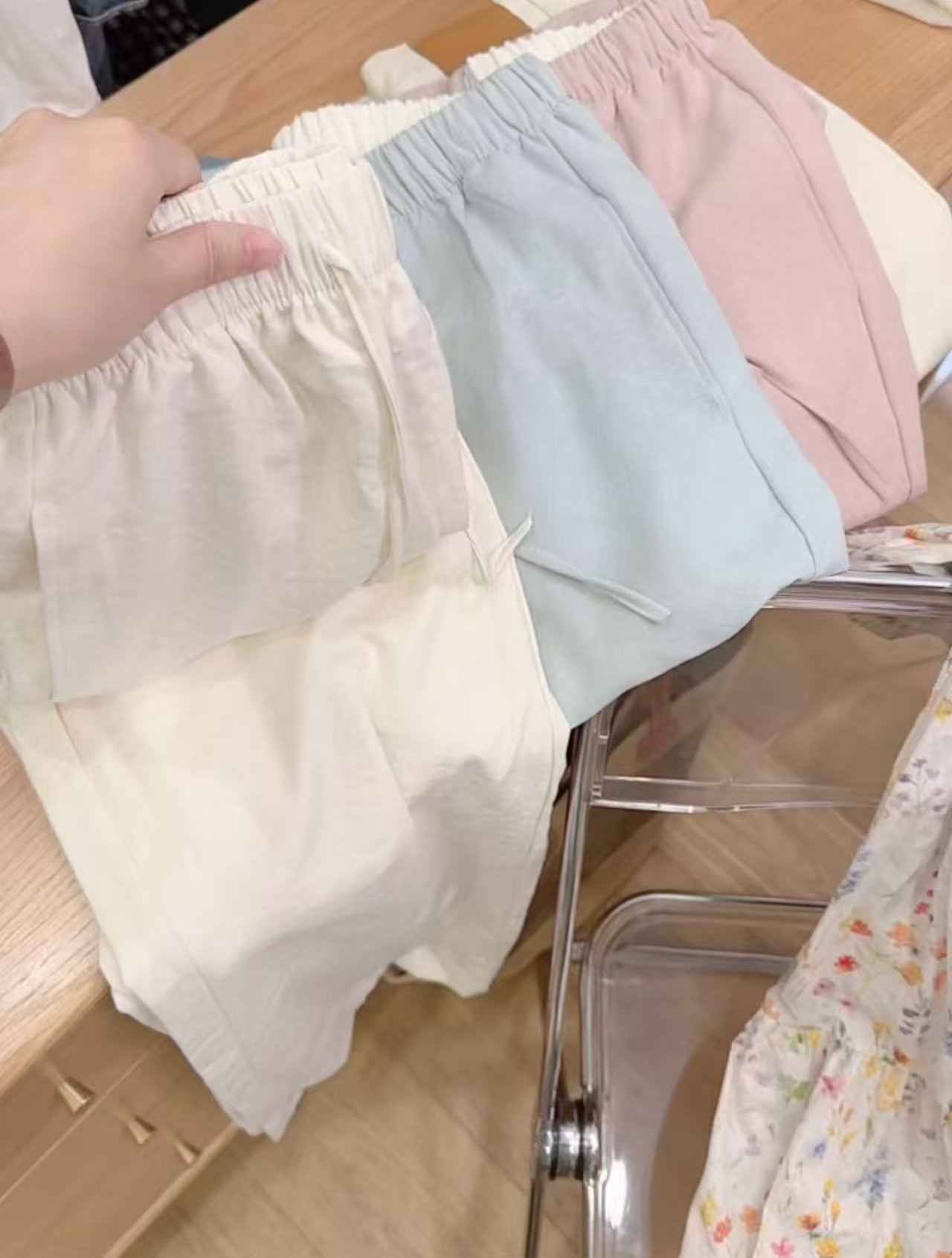 阿雨家巨好穿！ 升级版奶芙肌理窄版直筒裤305