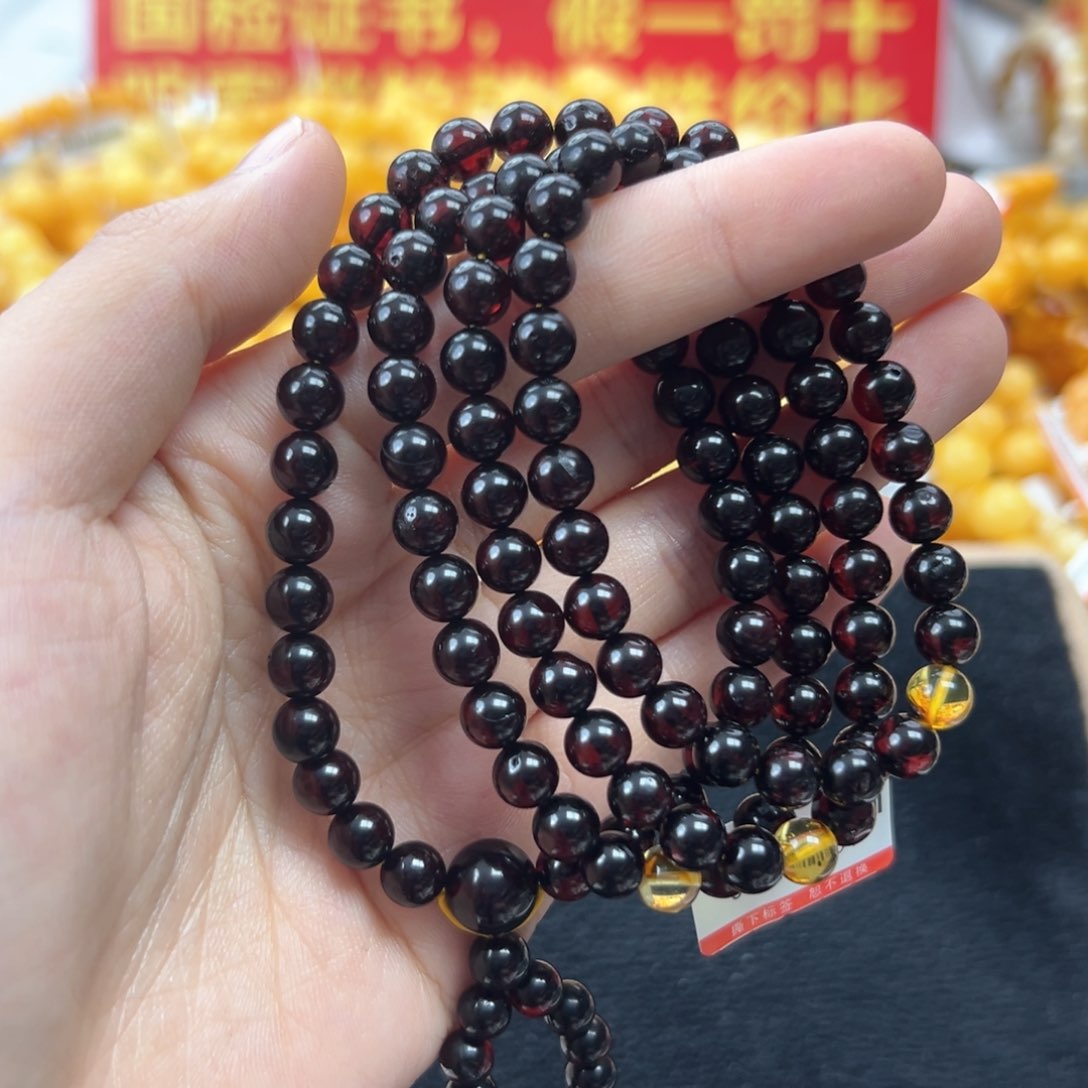 琥珀珠宝奇石未镶嵌