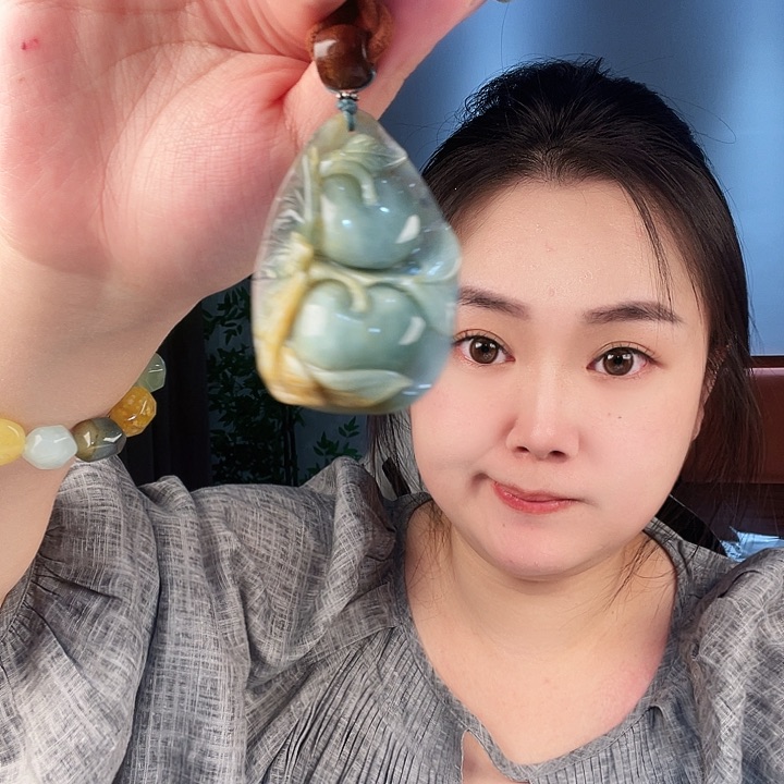 未镶嵌蛇纹石玉颈饰橙***了