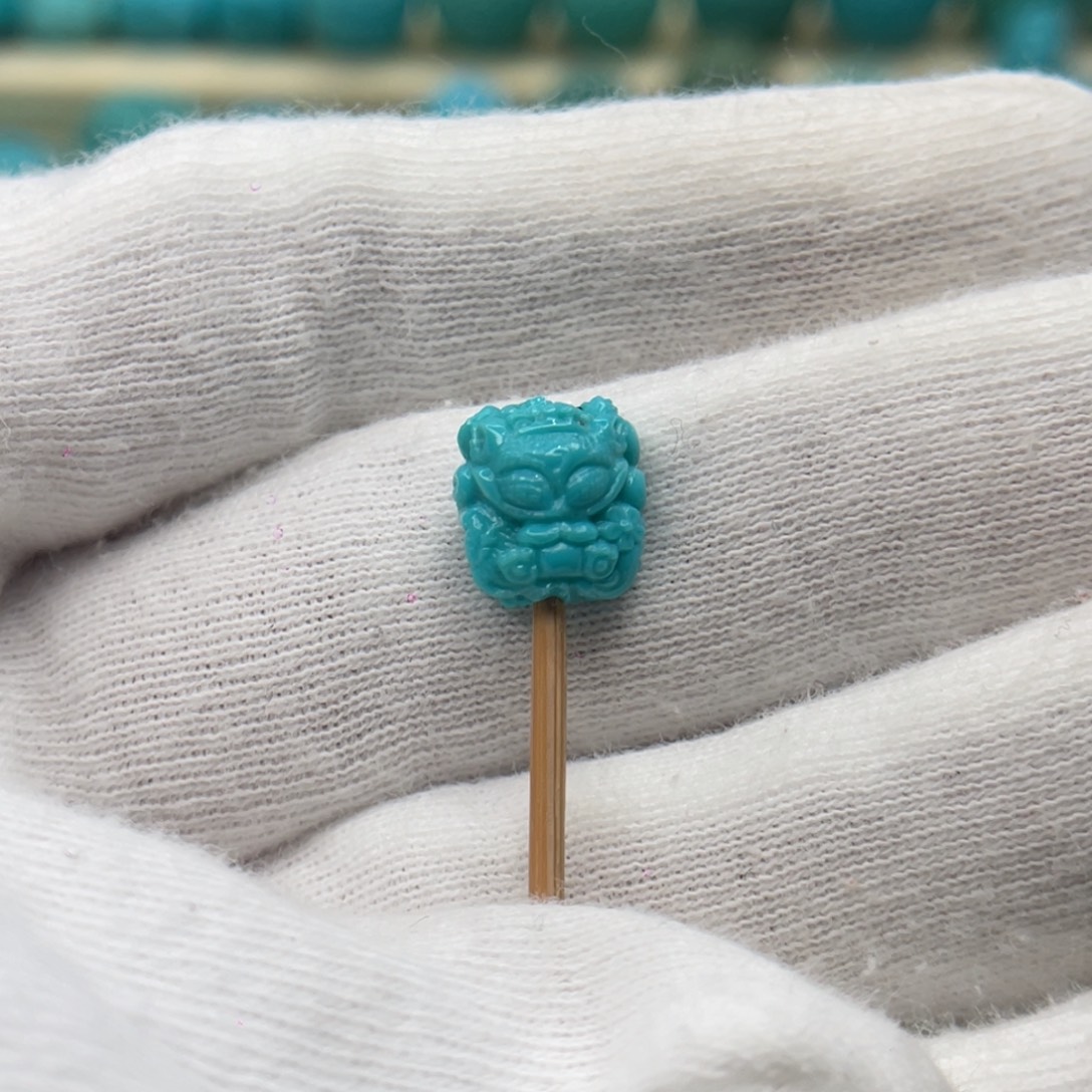 绿松石未镶嵌颈饰卡9.2-10