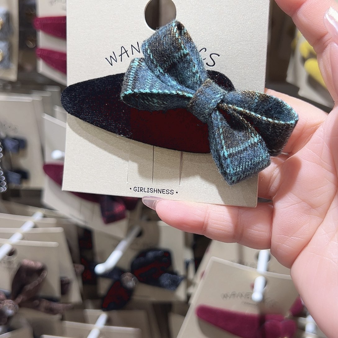 非金属绿色格纹蝴蝶结掰掰一只