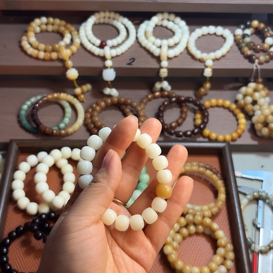 我***.吊坠菩提根/象牙果