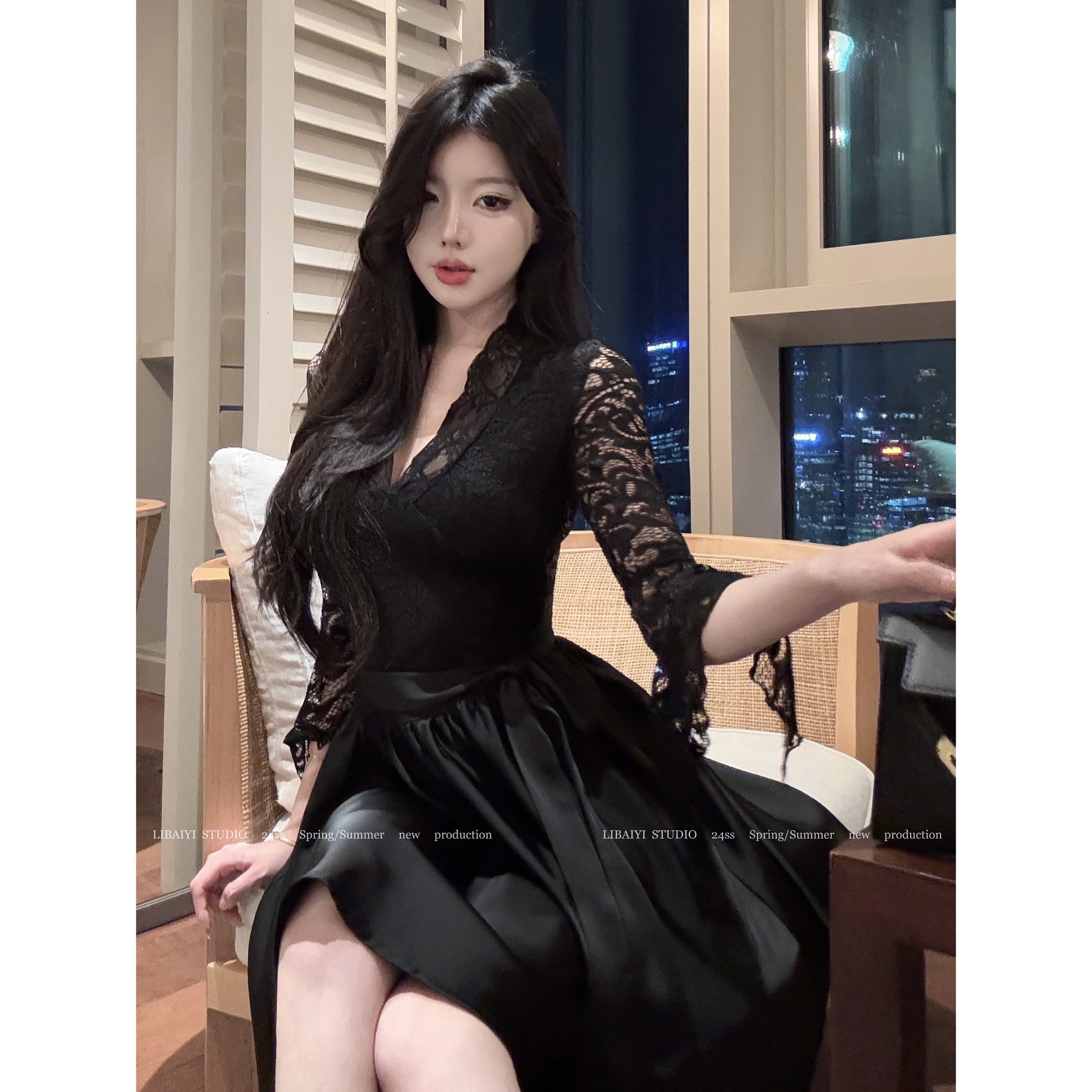  现货LIBAIYI 古早黑天鹅/性感镂空蕾丝拼接不规则下摆连衣裙1698