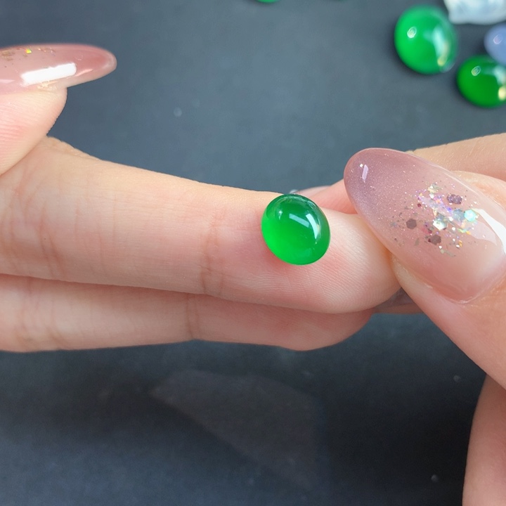 翡翠裸石8.3/7.07/4