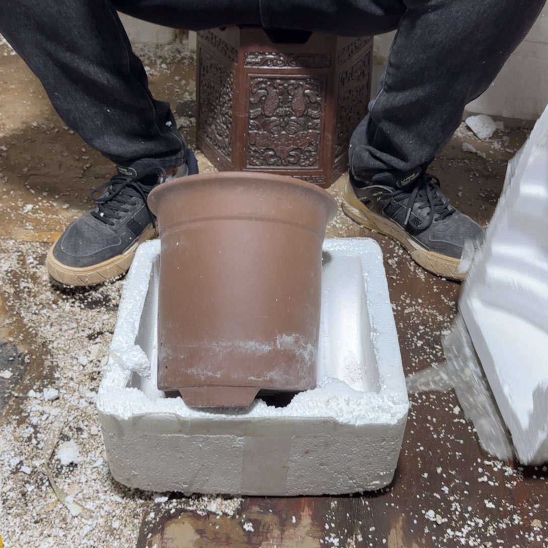 紫砂花盆瑕疵和瑕疵的