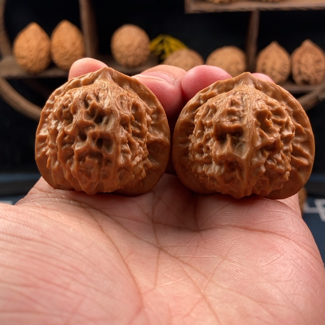 文玩核桃把件40全品官印瓷娃娃