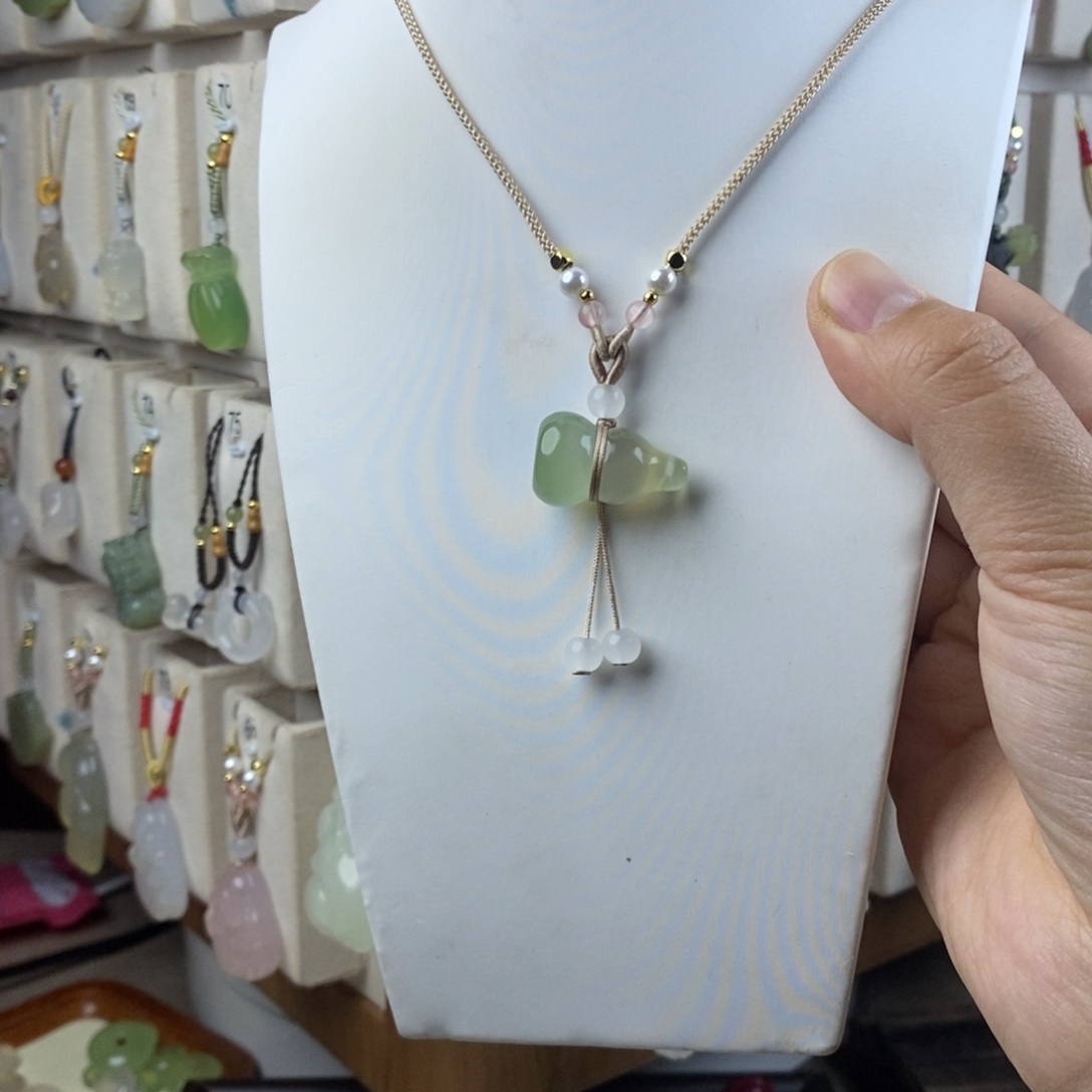 玛瑙/玉髓合金颈饰