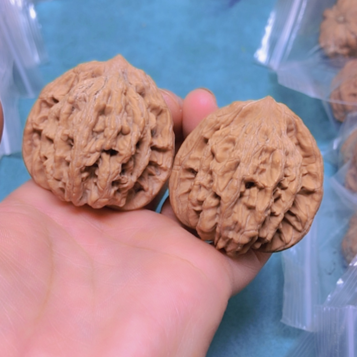【闪购商品】摆件核桃43麦虎磕尖