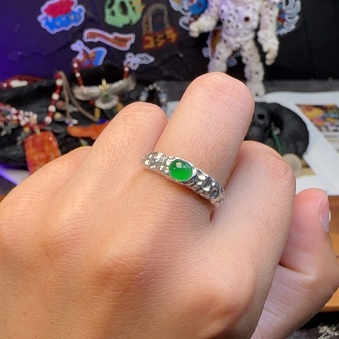 ****念翡翠银S925镶嵌戒指