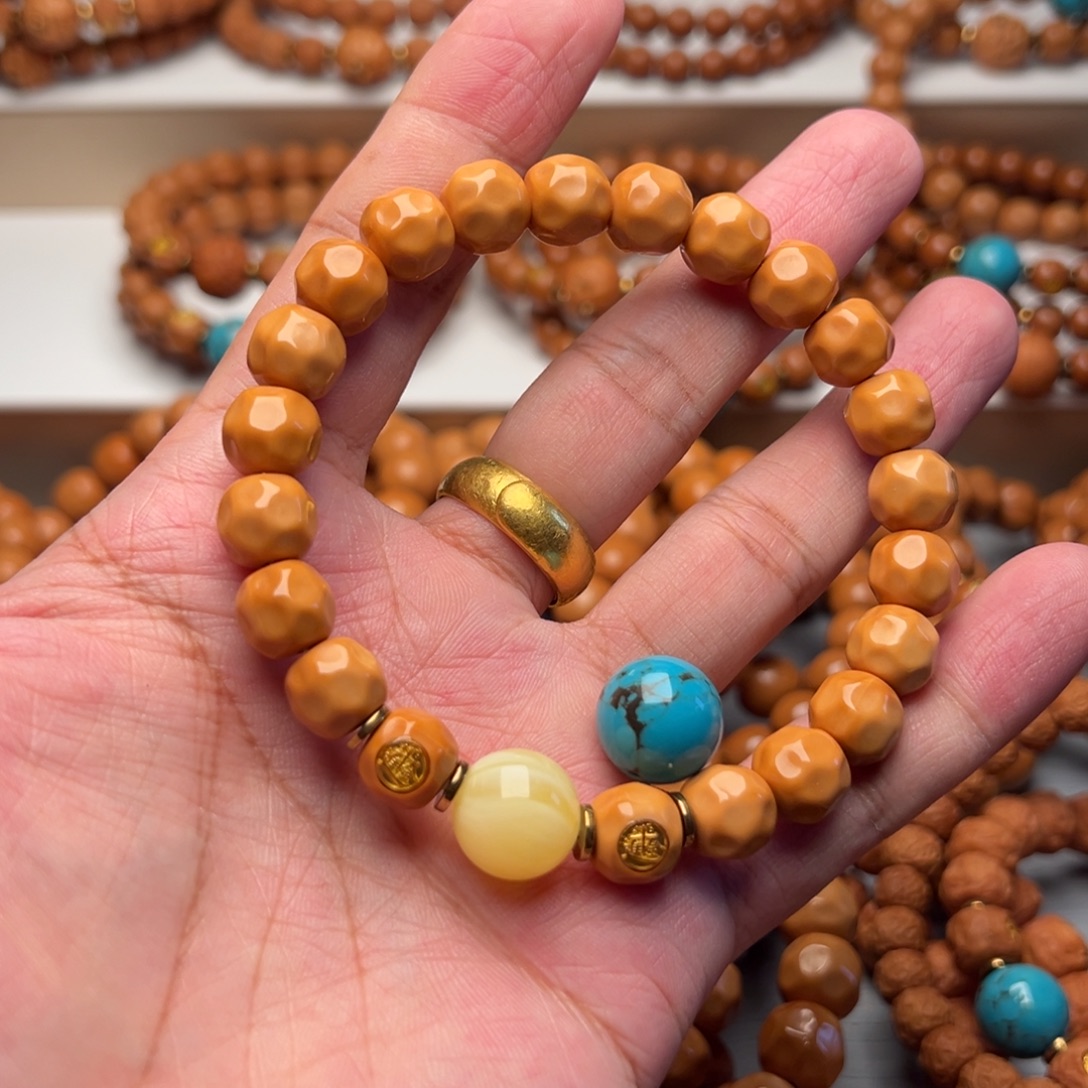 小***饱手串猴头核桃奶酪