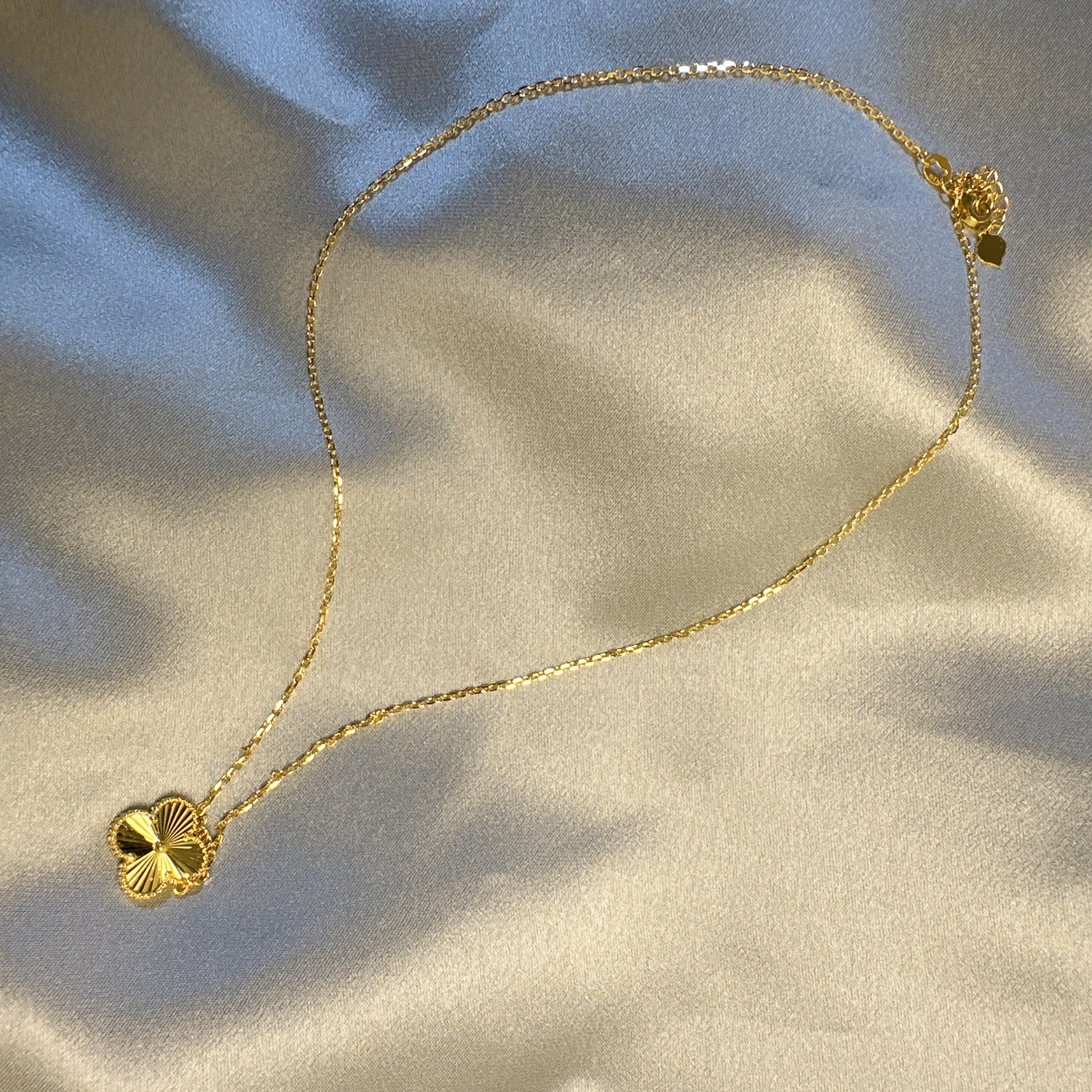 足金999四叶草镭射纹项链（特价商品不支持退款，考虑清楚再拍）