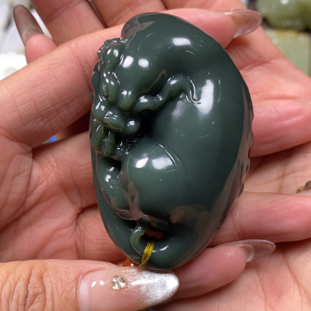 和田玉挂件未镶嵌