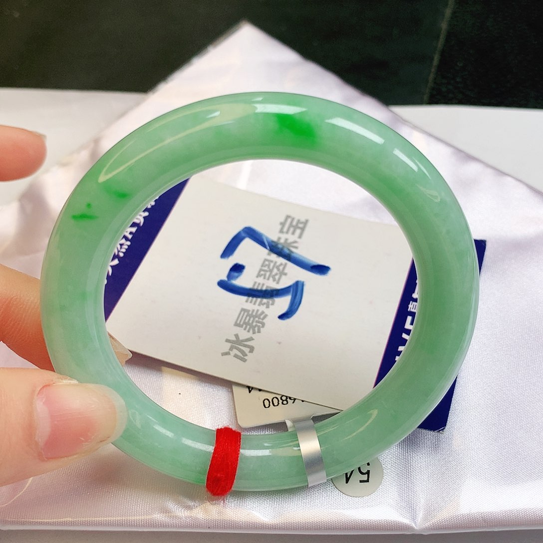 翡翠手镯未镶嵌缅甸天然a货翡翠