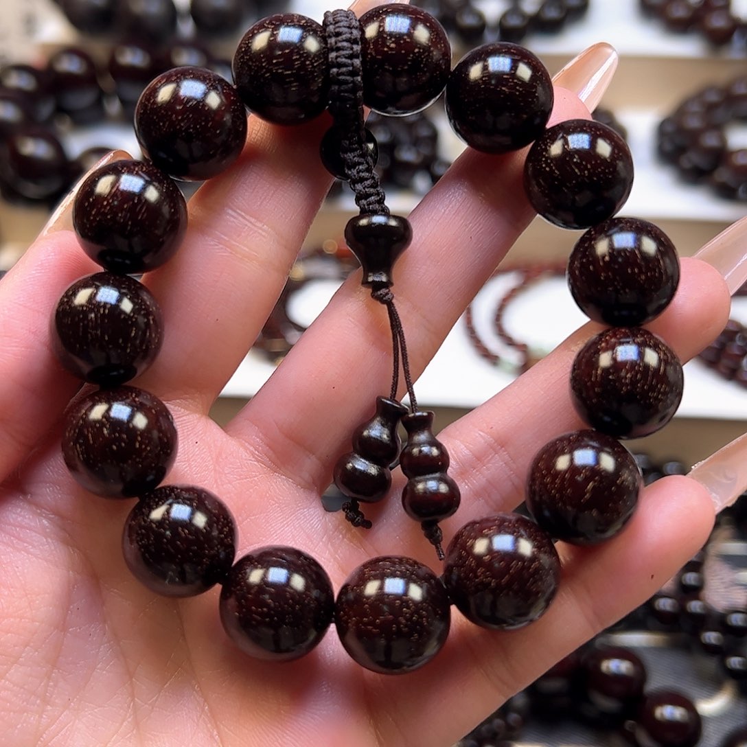 檀香紫檀（小叶紫檀）1.5满星