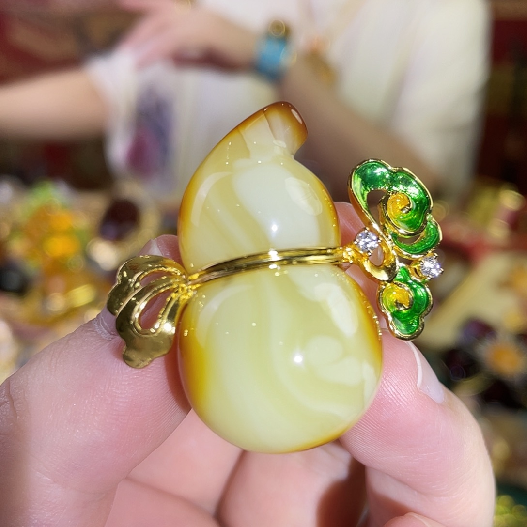 银S925镀金镶嵌蜜蜡戒指